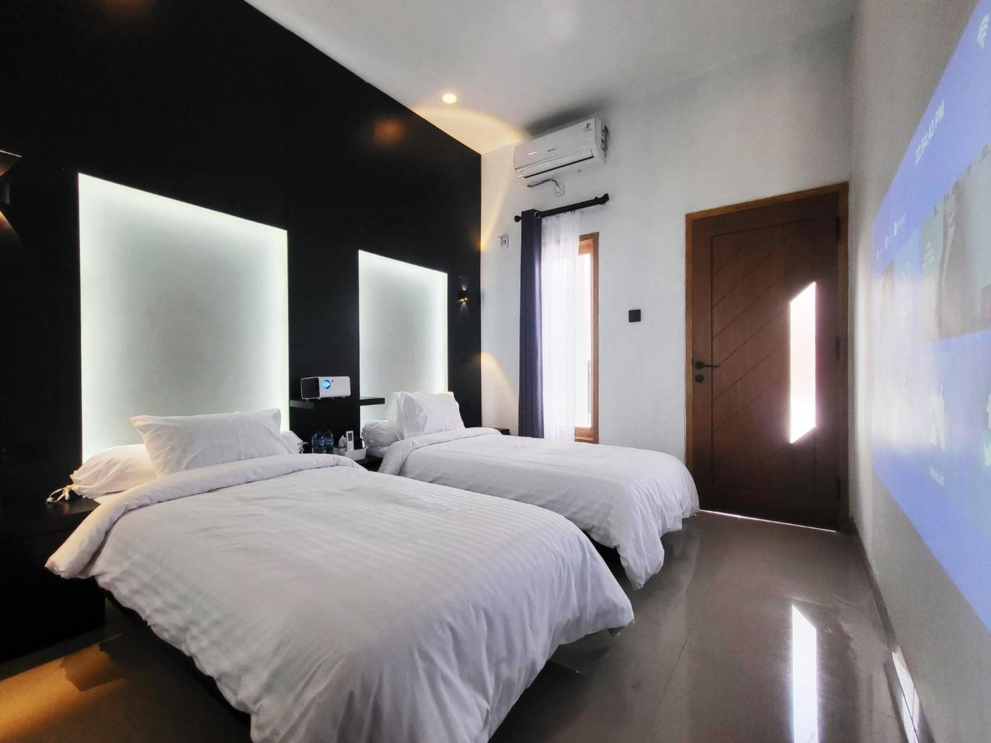 Cabin15 - Syariah Blitar Esterno foto