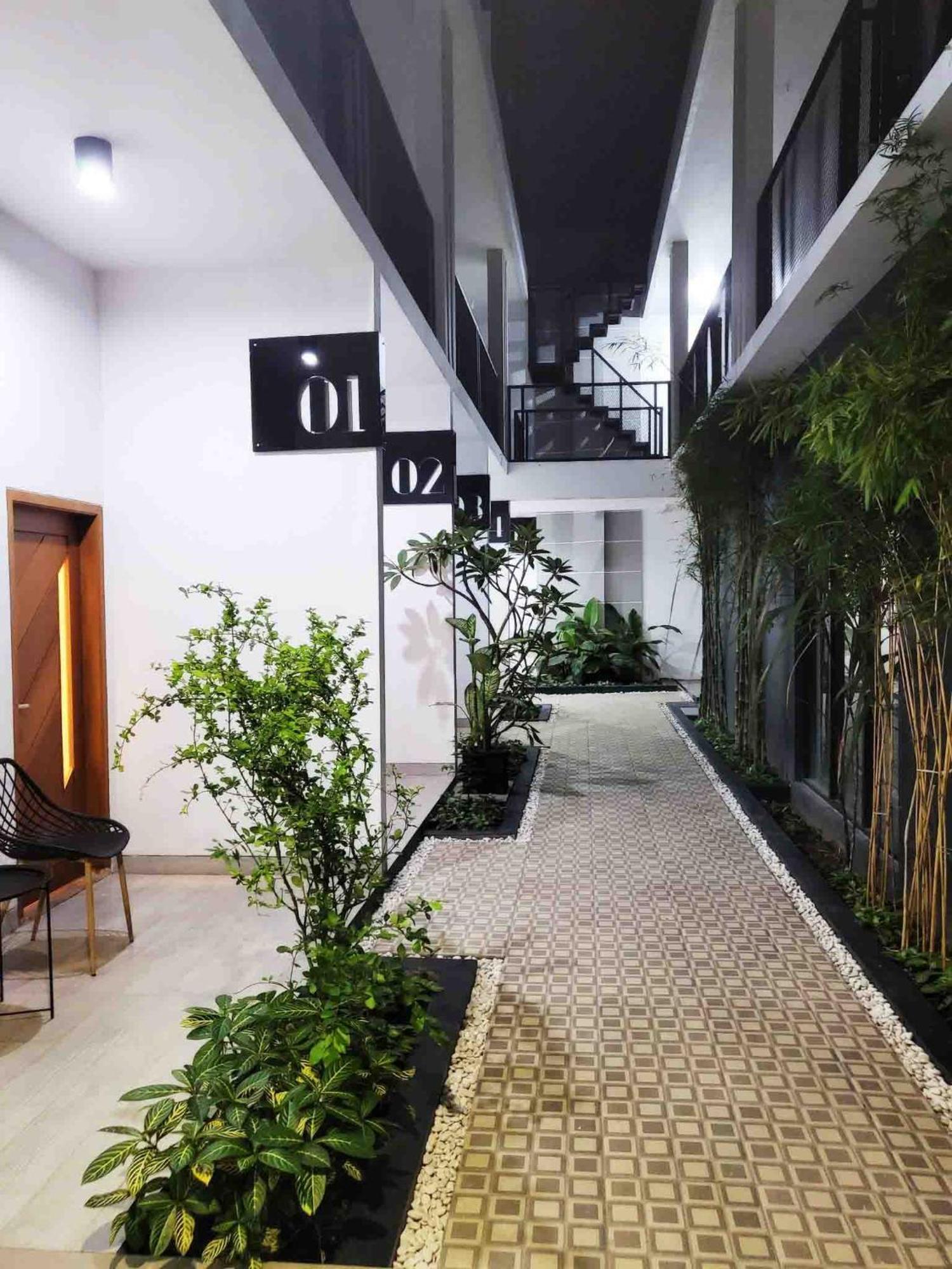 Cabin15 - Syariah Blitar Esterno foto
