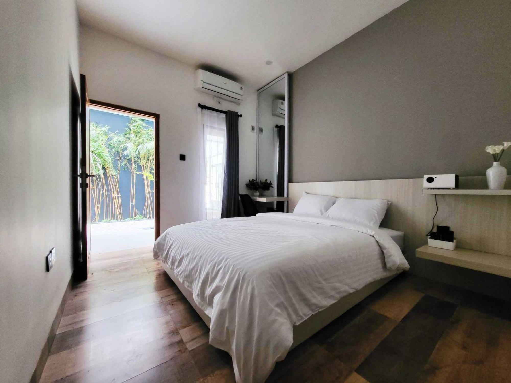 Cabin15 - Syariah Blitar Esterno foto