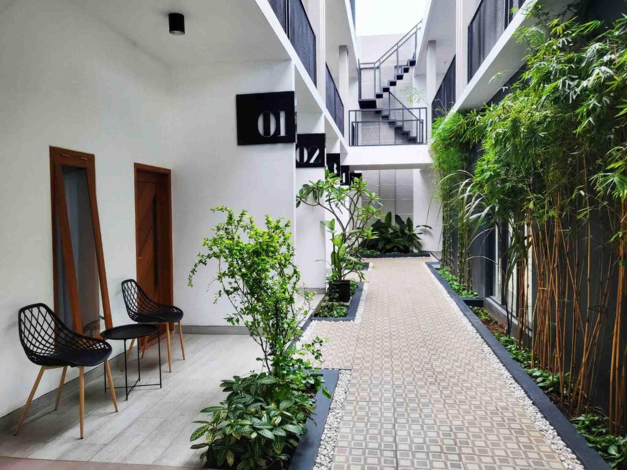 Cabin15 - Syariah Blitar Esterno foto